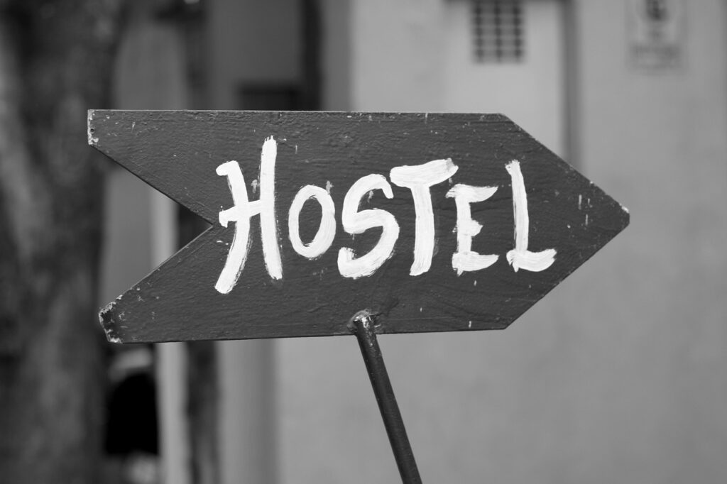 hostel-185156_1280